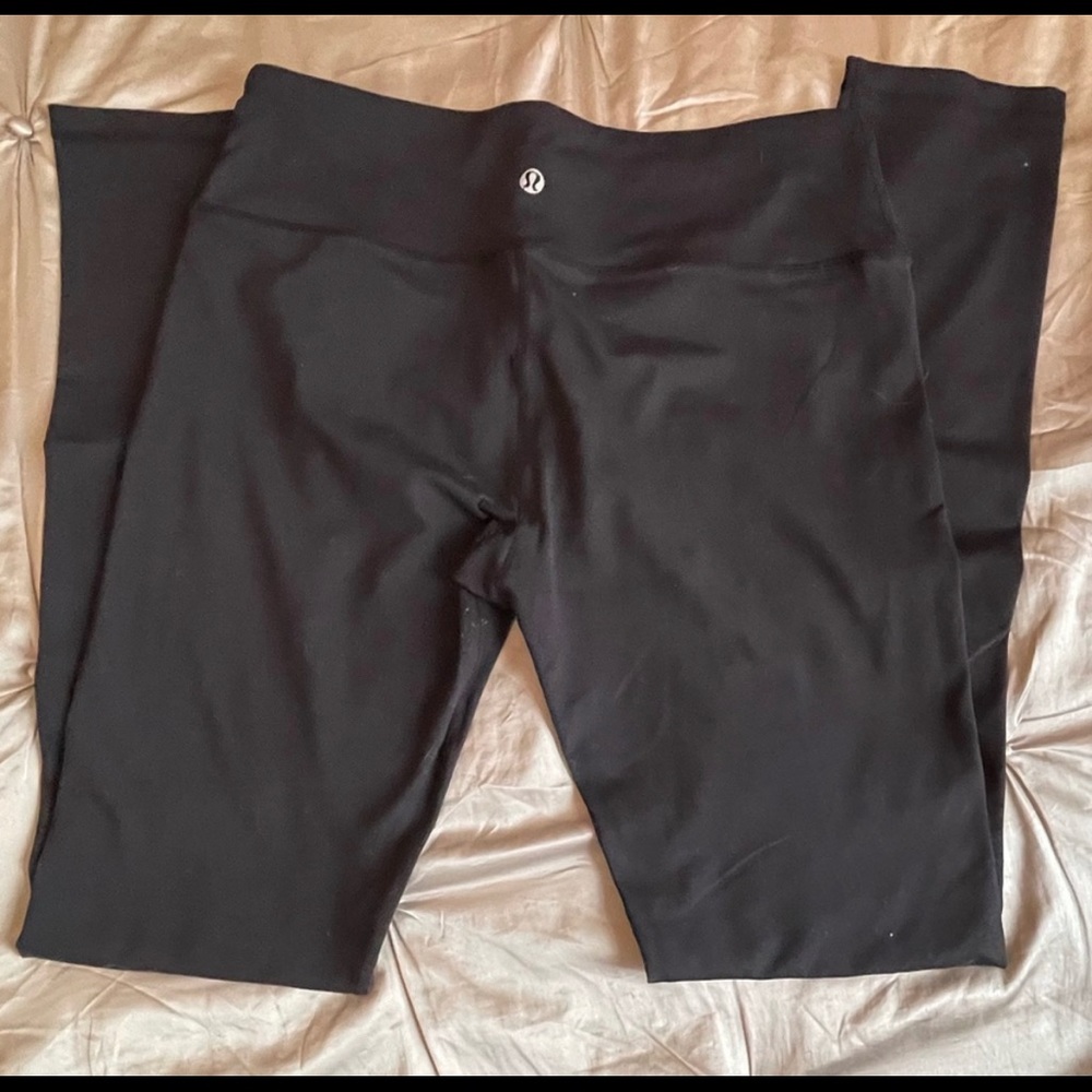 Lululemon OG full on luon wunder under Black legging 30”